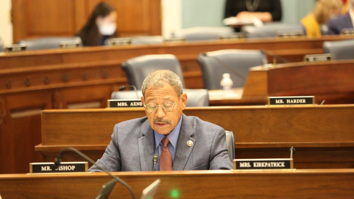 Congressman Sanford D. Bishop, Jr. (GA02) leads the U.S. House Agriculture Committee in adopting a resolution establishing July as National Blueberry Month