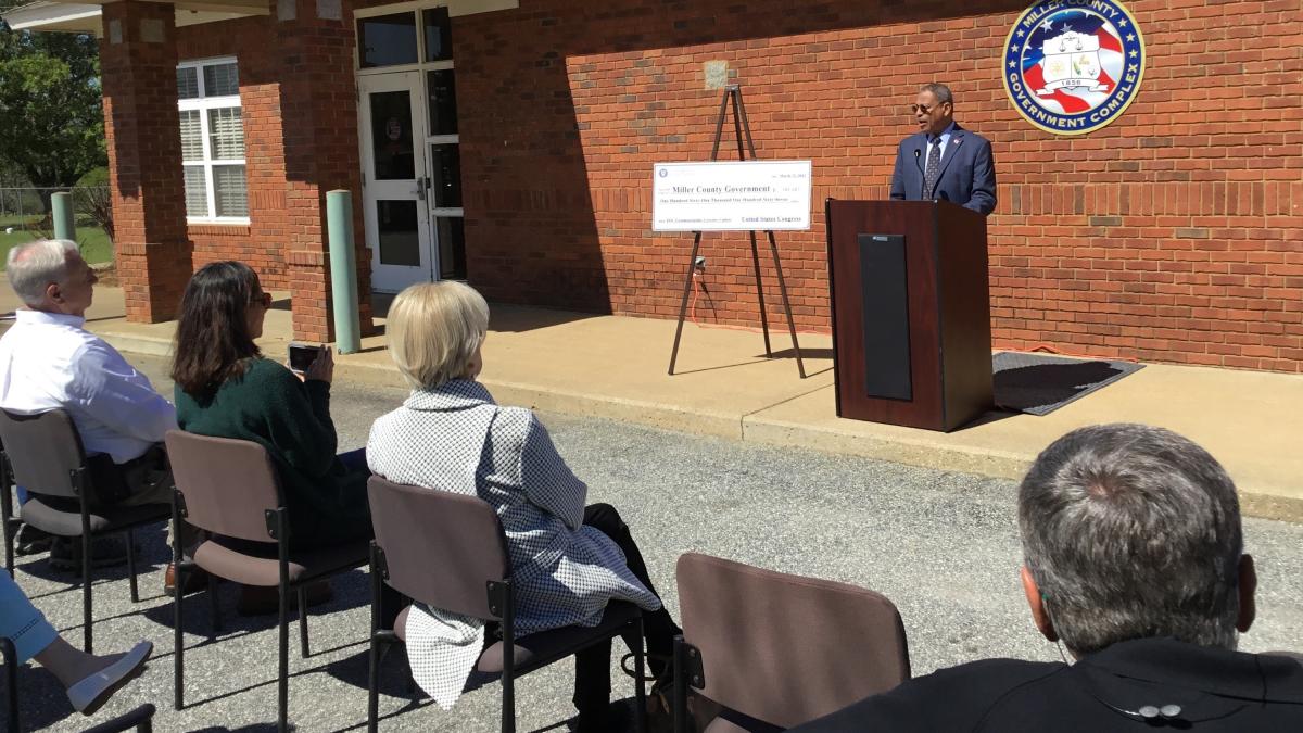 Congressman Bishop presents a ceremonial “big check” in Colquitt, GA, representing the $161,167 he secured in federal funds for the Miller  Baker Emergency Communications Center to update its 911 emergency consoles
